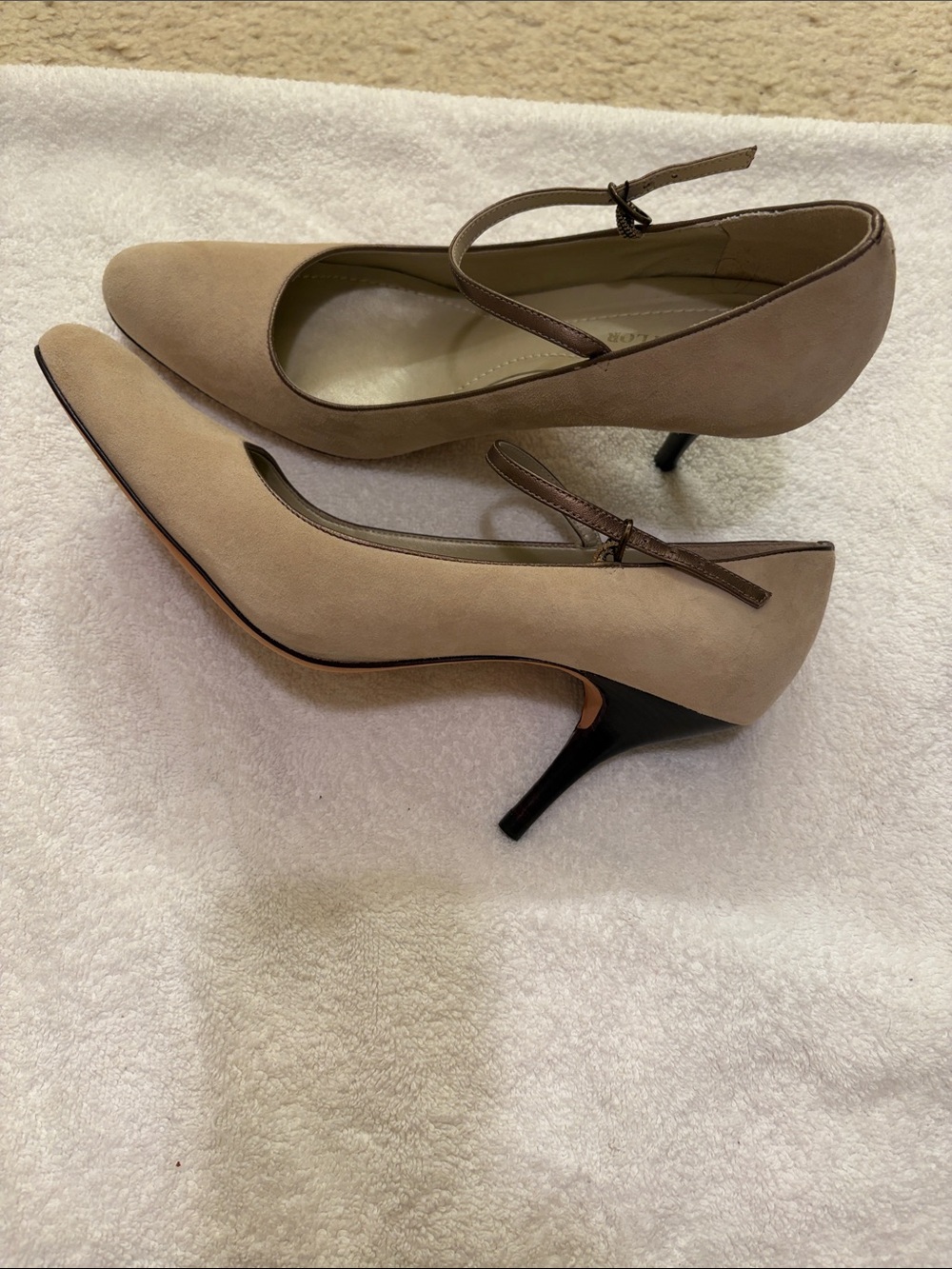 Ann Taylor Taupe Suede Pointed Mary Jane Heels - Picture 4 of 4